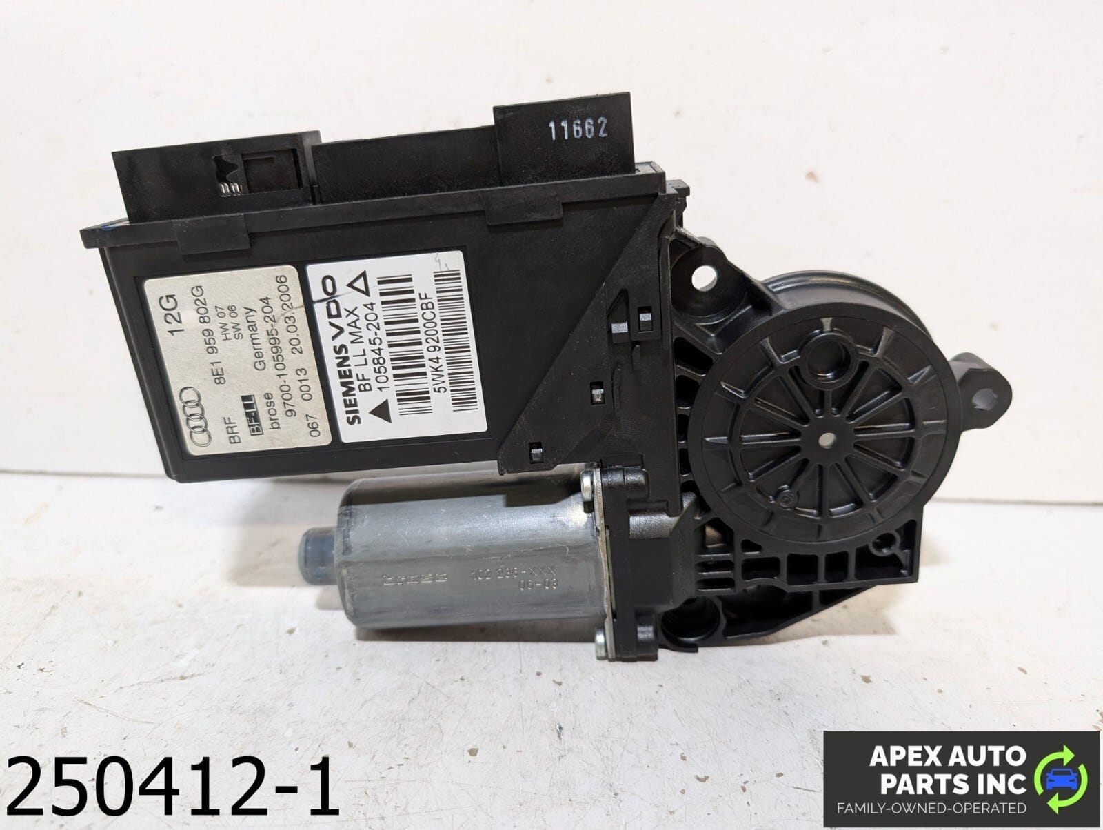 AUDİ A4 B7 CAM KALDIRMA MOTORU