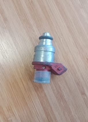 AUDI YAKIT ENJEKTÖRÜ