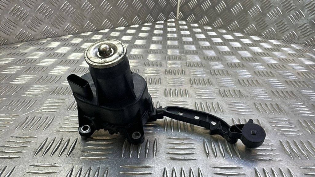 MB EGR MANIFOLD MOTORU