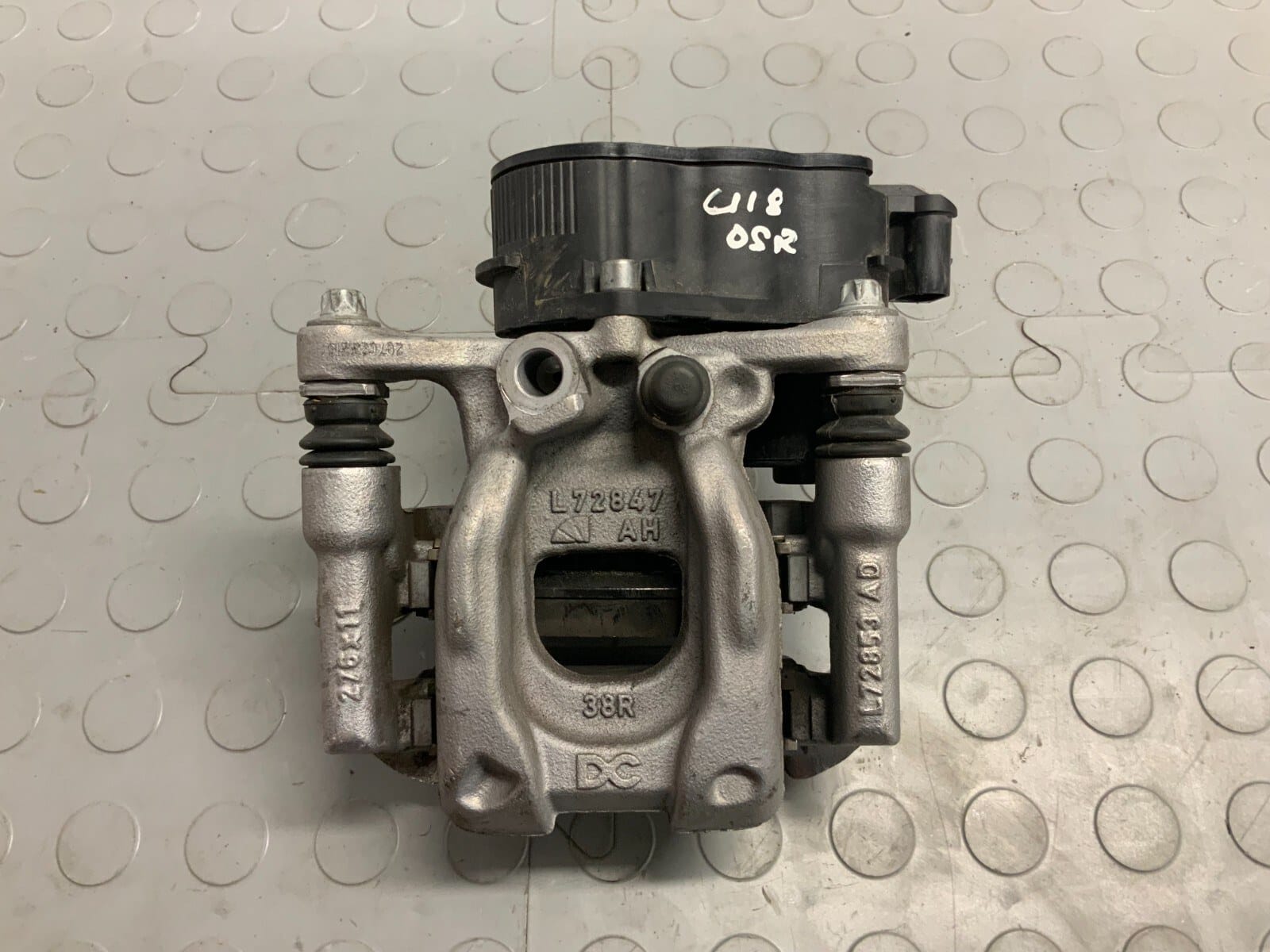 MERCEDES A B CLA GLB KASA ARKA FREN KALİPERİ SAĞ TARAF - 295*12 - 276*11