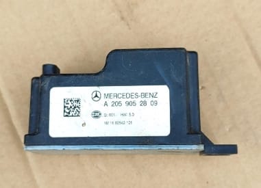 MERCEDES C SINIFI W205 VOLTAJ KONVERTÖRÜ