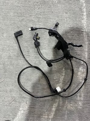 MERCEDES EQE V295 2023 KABLO DEMETİ