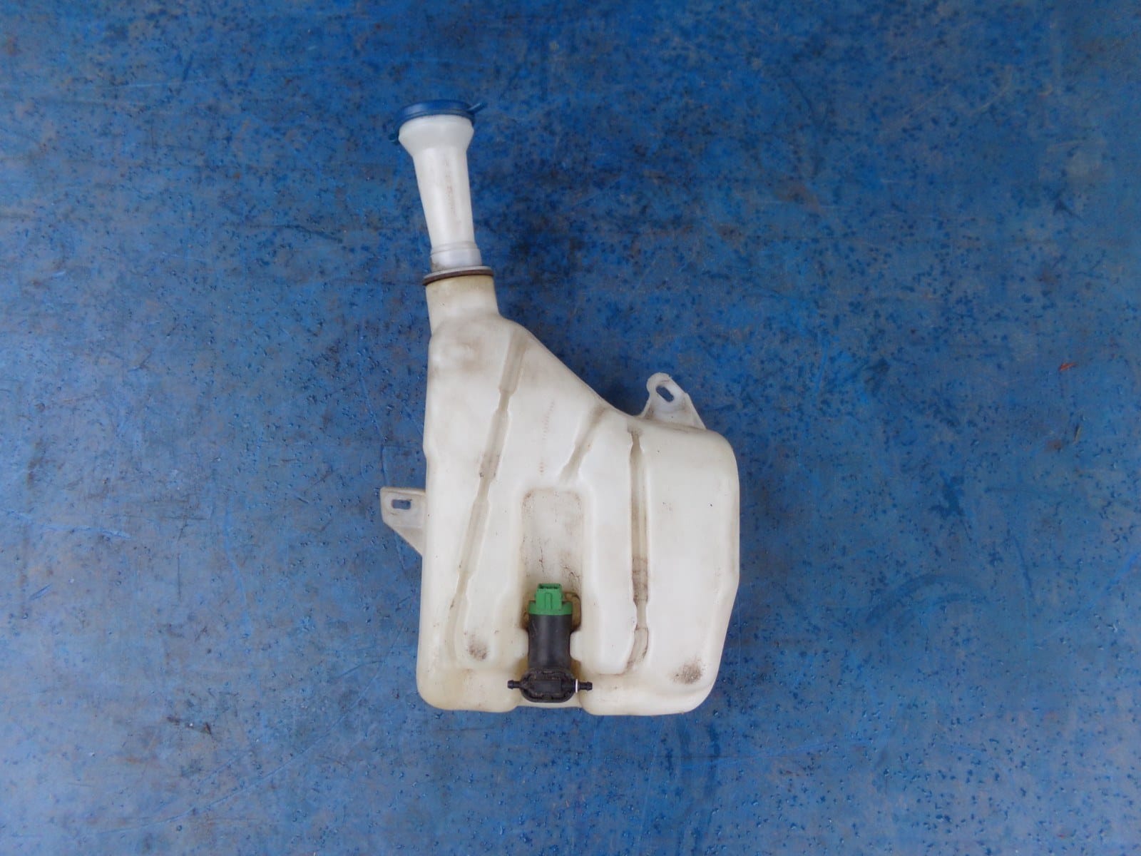 PEUGEOT 306 CAM SUYU YIKAMA ŞİŞESİ