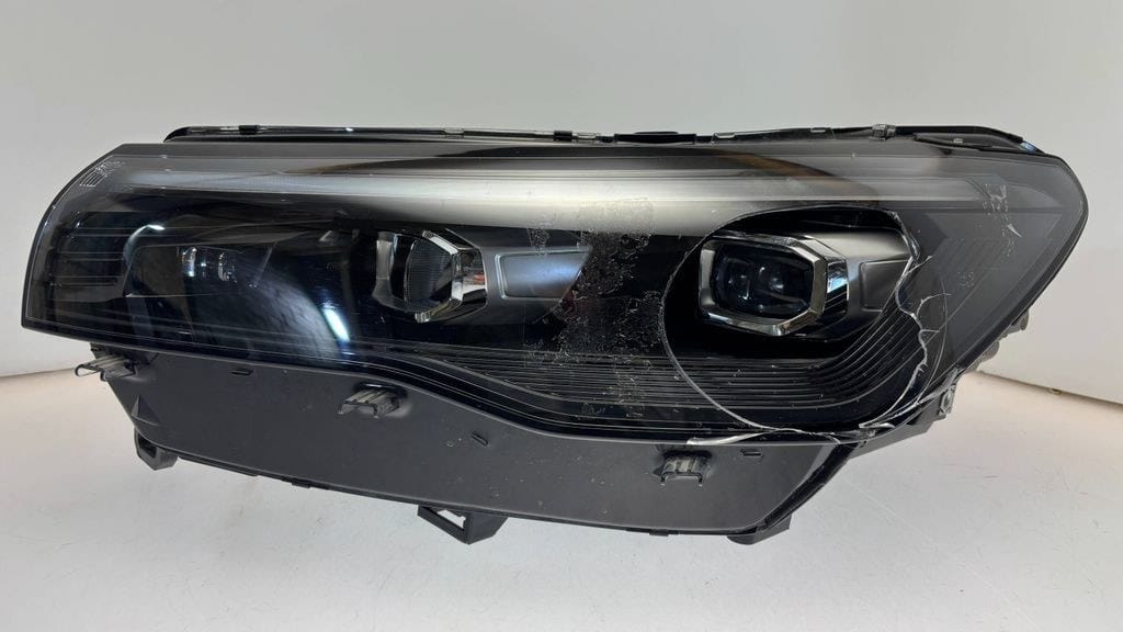VOLKSVAGEN TİGUAN SOL FAR