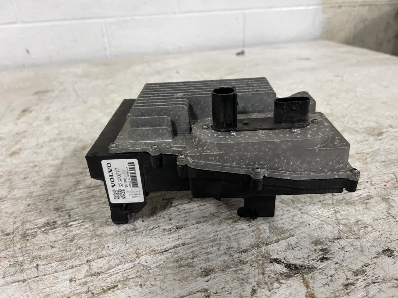 VOLVO AKÜ KONTROL BEYNİ