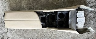 BMW 6 SERİ G32 ORTA KONSOL
