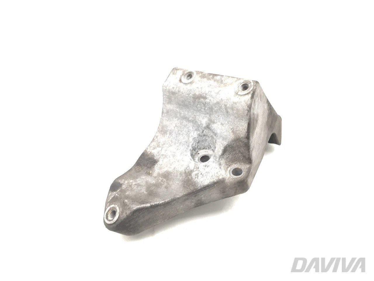 FORD ALTERNATÖR BRAKETİ