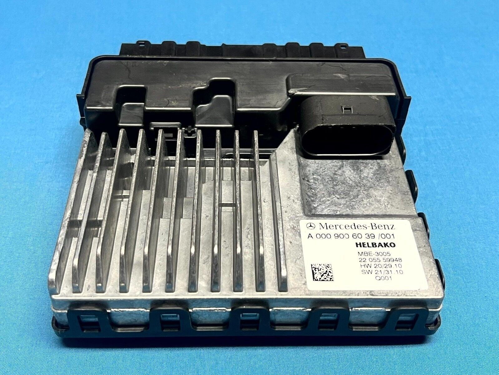 MERCEDES EQS ELEKTRONİK KONTROL BEYNİ