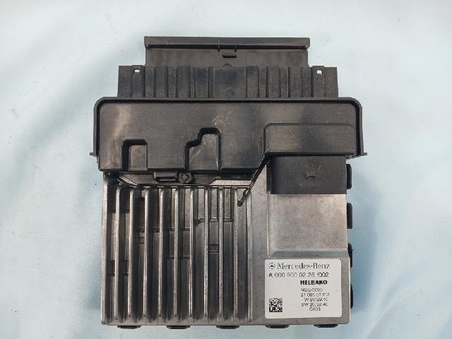 MERCEDES EQS ELEKTRONİK KONTROL BEYNİ