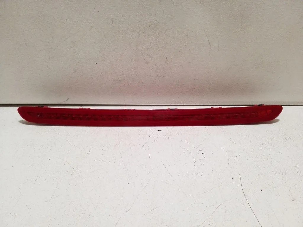 VOLKSWAGEN PASSAT B8 3. STOP - 207 NUMARALI PALET