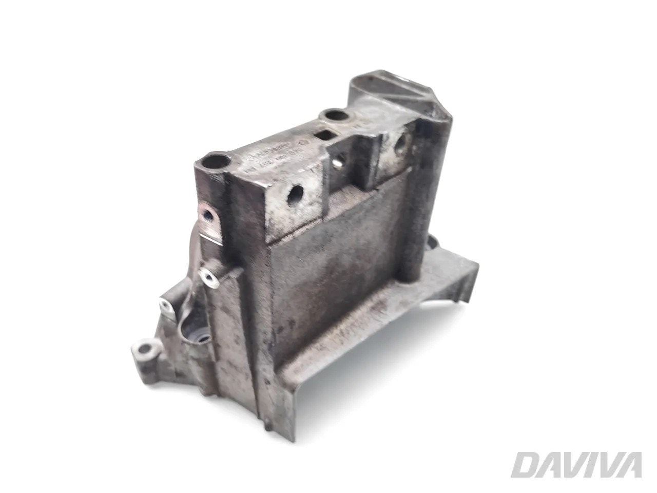 VW T6 MOTOR KULAĞI