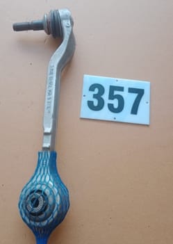 BMW ÖN SÜSPANSİYON SALINCAK KOLU R