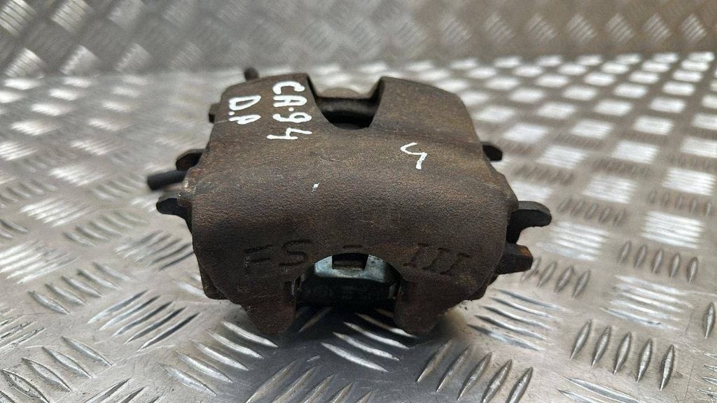 VOLKSWAGEN CT BALATALI SOKETLI FREN KALİPERİ